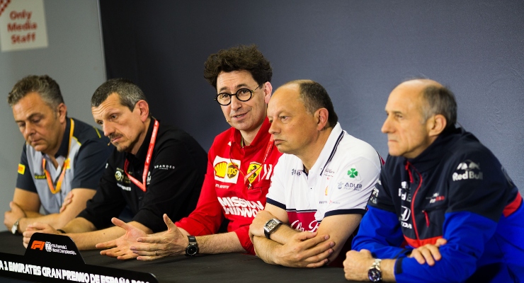 Mattia Binotto e Vasseur in conferenza stampa (Getty Images)