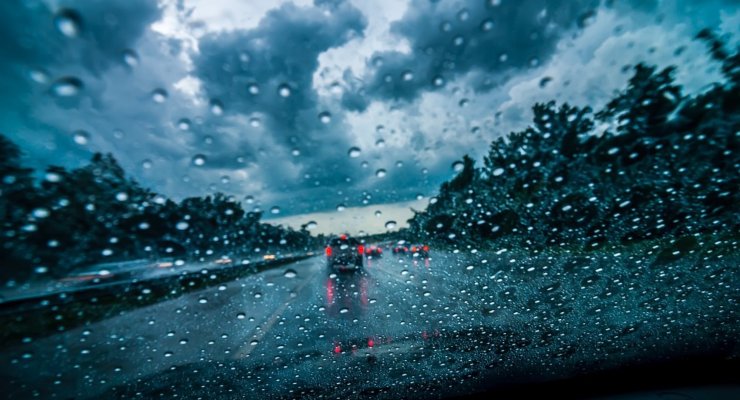 Pioggia in autostrada