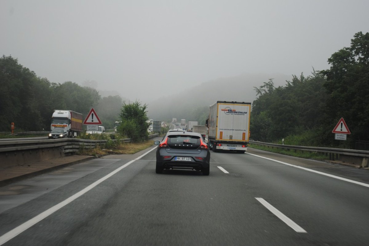 Nebbia in autostrada