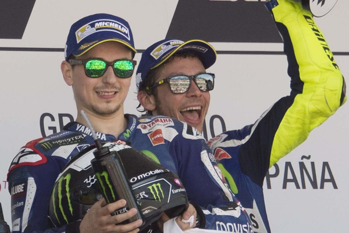 Jorge Lorenzo e Valentino Rossi ai tempi in cui correvano insieme alla Yamaha