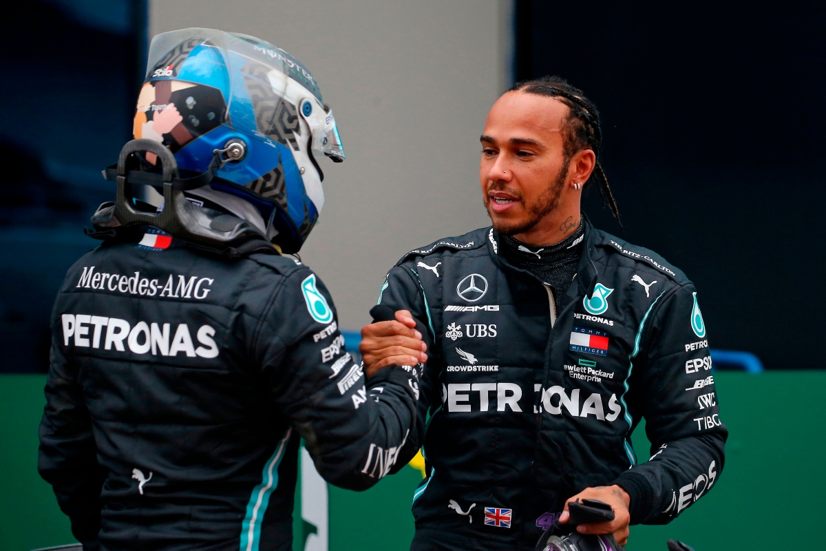 Bottas e Lewis Hamilton (Getty Images)