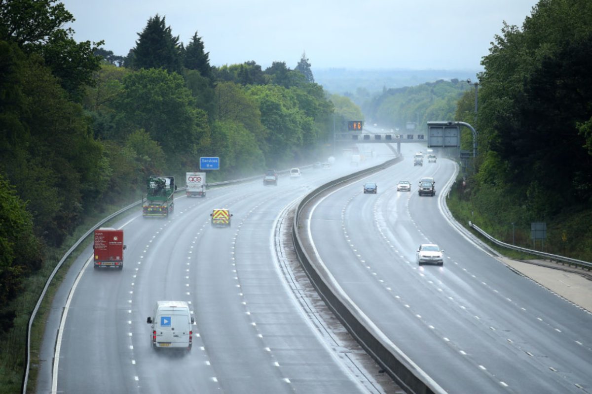 Pioggia in autostrada