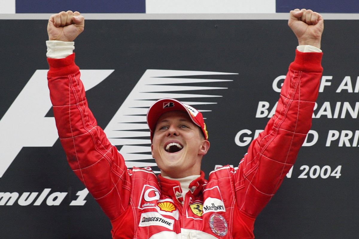 Mick Schumacher festeggia sul podio (Getty Images)