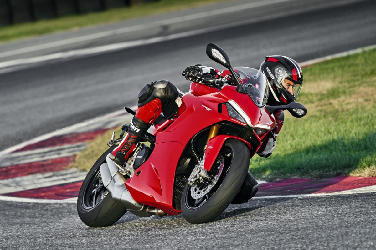 Ducati SuperSport 950