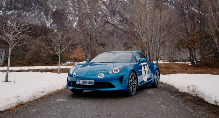 La Alpine A110S di Esteban Ocon al Rally di Montecarlo