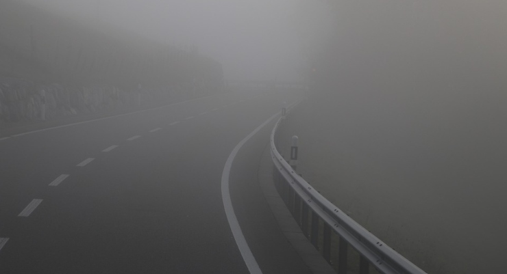 Nebbia in autostrada