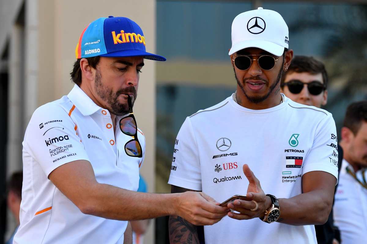 Fernando Alonso e Lewis Hamilton (Getty Images)