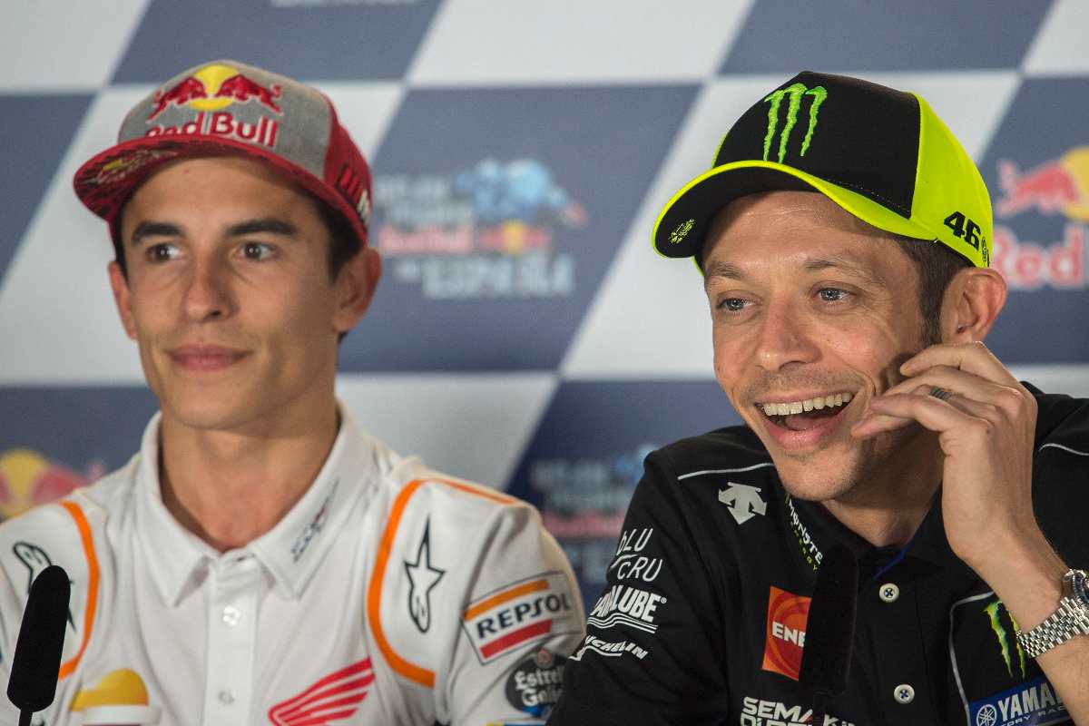 Marc Marquez e Valentino Rossi in conferenza stampa (Getty Images)