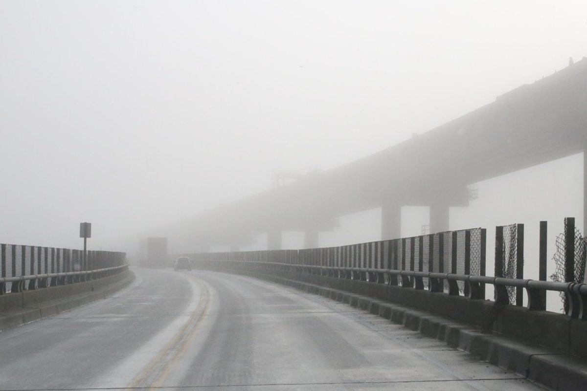 Nebbia in autostrada