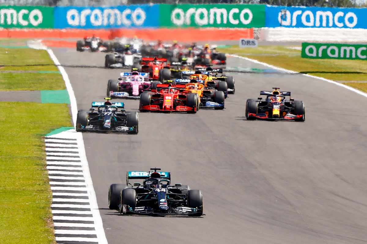 La partenza del Gran Premio di Gran Bretagna di F1 2020 a Silverstone