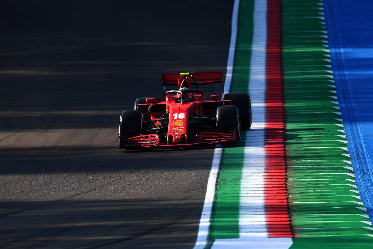 Una fase di gara del Gran Premio dell'Emilia Romagna di F1 2020 a Imola