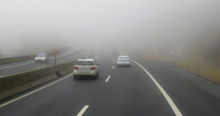 Nebbia in autostrada