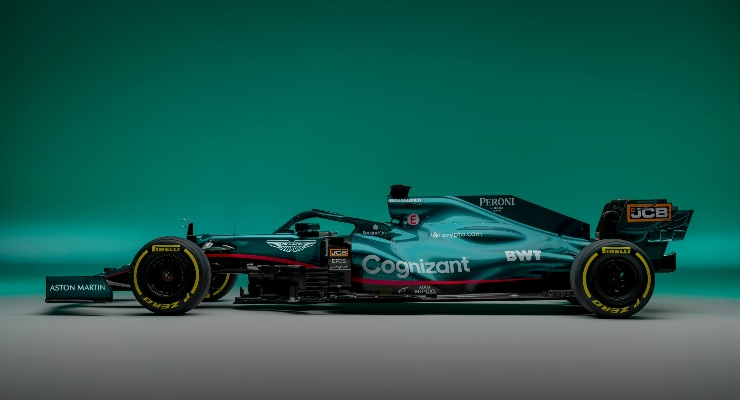 La nuova Aston Martin AMR21