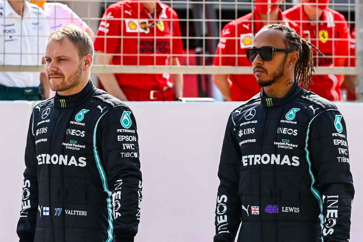 Valtteri Bottas e Lewis Hamilton