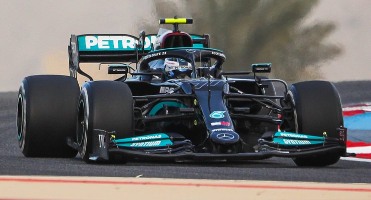 Valtteri Bottas in pista nei test F1 di Sakhir, in Bahrain