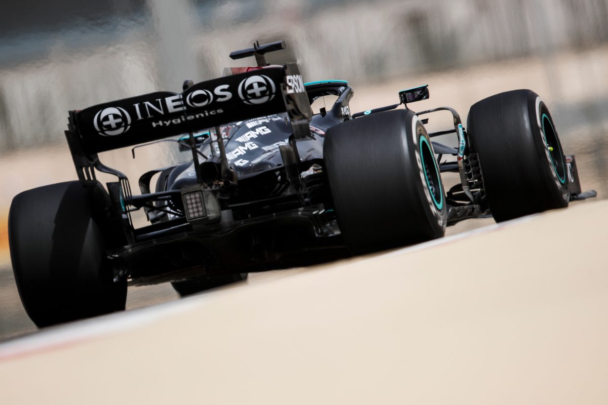 Il posteriore della W12 nei test F1 di Sakhir, in Bahrain