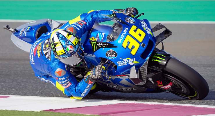 Joan Mir in pista nel Gran Premio del Qatar di MotoGP 2021 a Losail