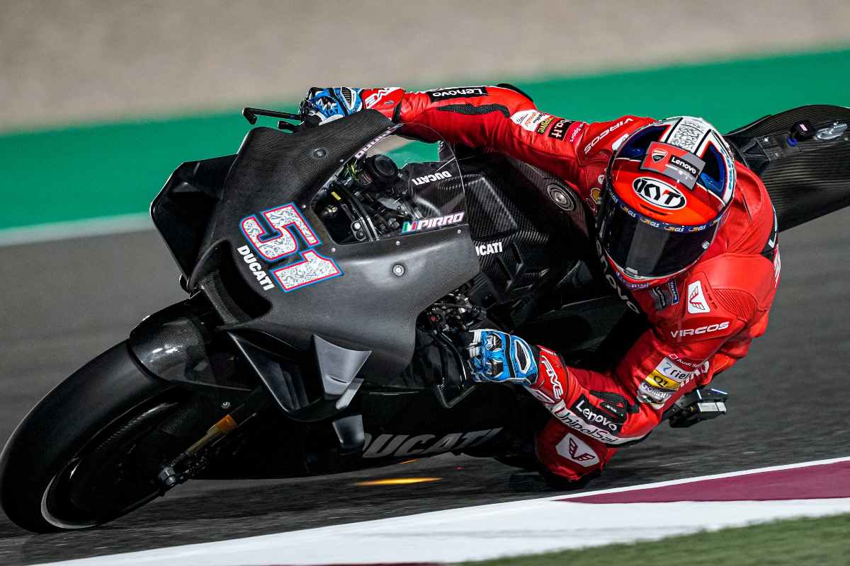 Michele Pirro in pista nello shakedown di MotoGP a Losail, in Qatar