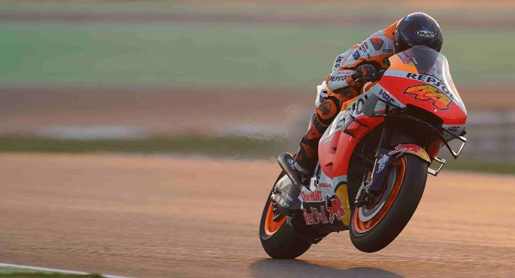 Pol Espargaro in pista nei test MotoGP a Losail, in Qatar