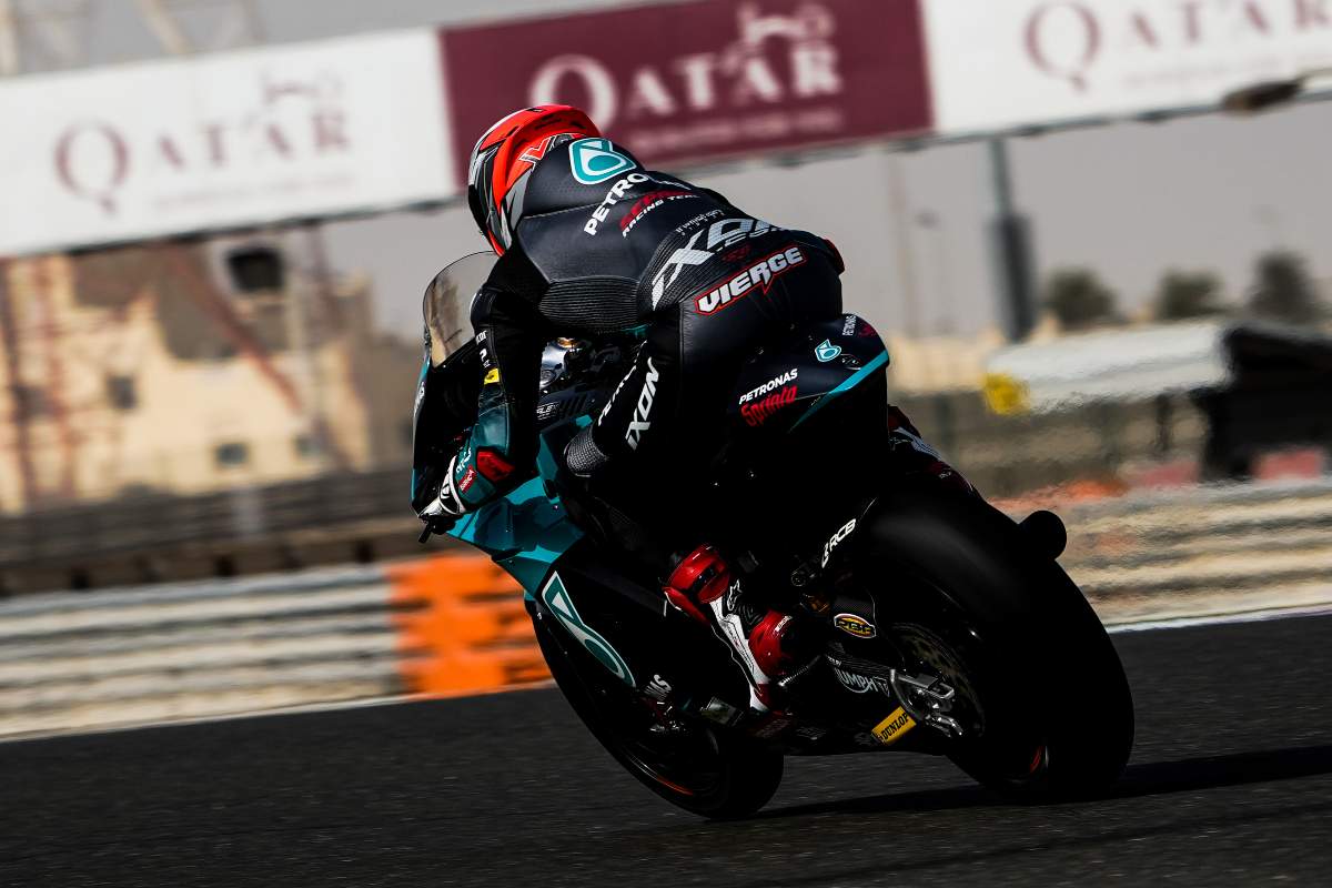 Xavi Vierge, del team Petronas, in pista nei test Moto2 di Losail, in Qatar