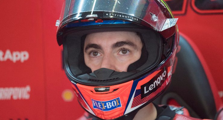 Pecco Bagnaia ai box Ducati nelle prove libere del Gran Premio di Spagna di MotoGP 2021 a Jerez