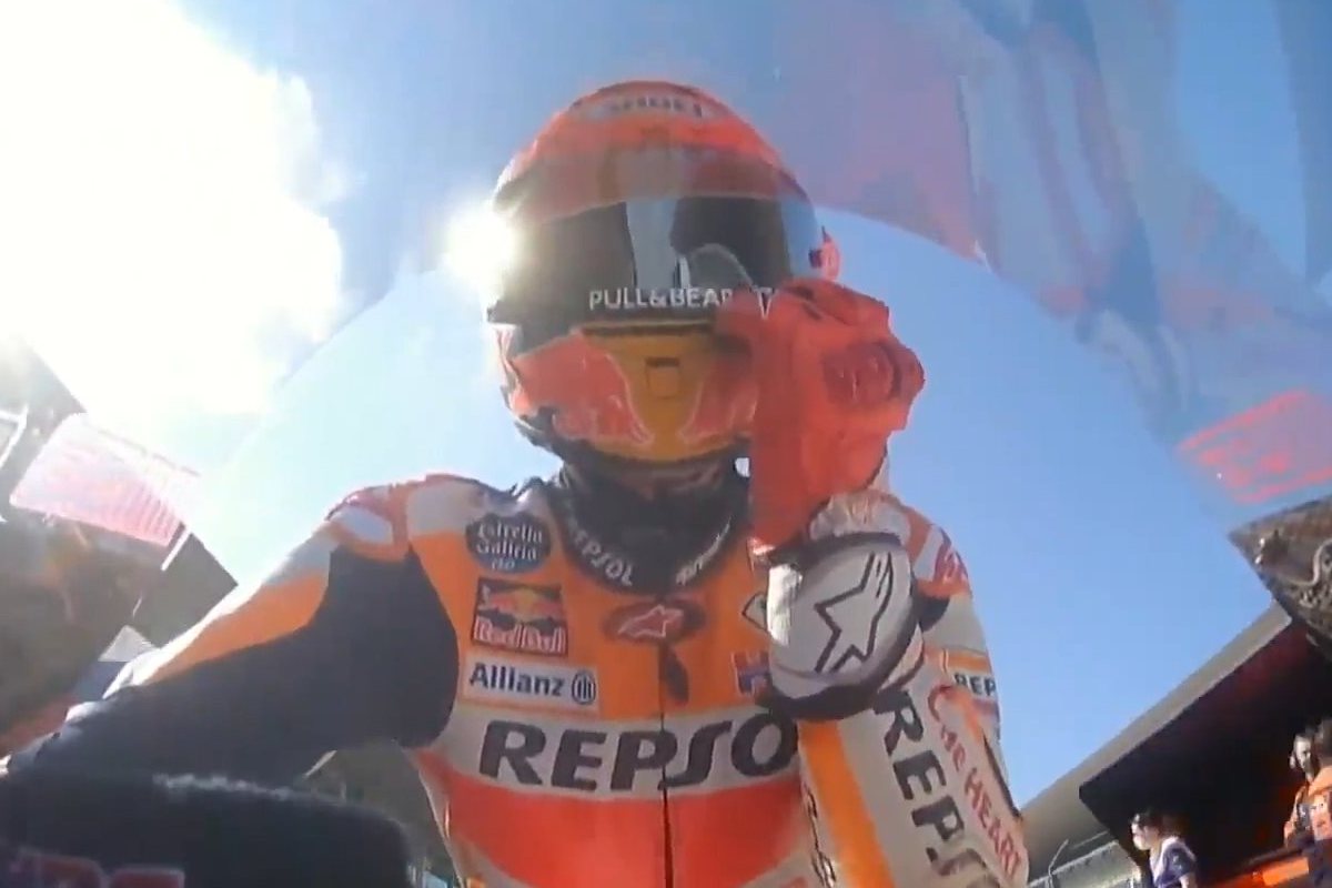 Marc Marquez torna in sella alla sua Honda nelle prove libere del Gran Premio del Portogallo di MotoGP 2021 a Portimao