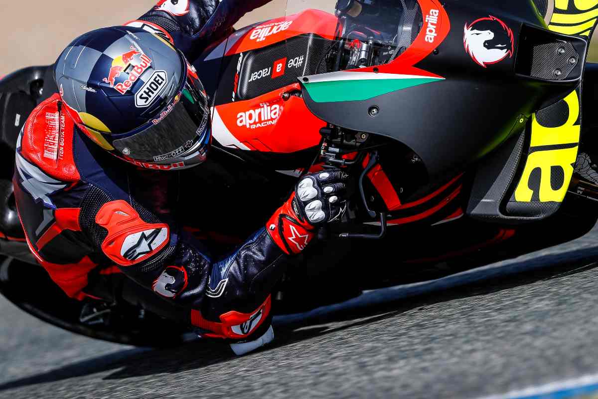 Andrea Dovizioso nel primo test con la RS-GP a Jerez