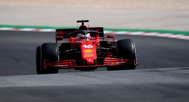 Charles Leclerc in pista nel Gran Premio del Portogallo di F1 2021 a Portimao