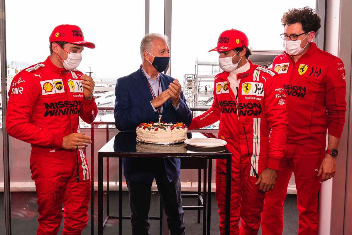 Il compleanno di Piero Ferrari con Charles Leclerc, Carlos Sainz e Mattia Binotto