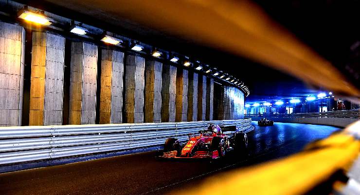 Charles Leclerc in pista nelle prove libere del Gran Premio di Montecarlo di F1 2021 a Monaco
