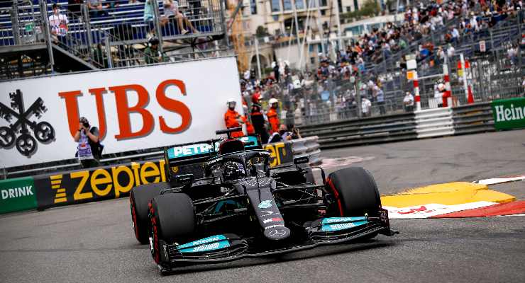 Lewis Hamilton nel Gran Premio di Montecarlo di F1 2021 a Monaco