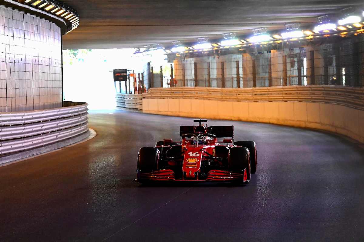Charles Leclerc in pista nelle prove libere del Gran Premio di Montecarlo di F1 2021 a Monaco