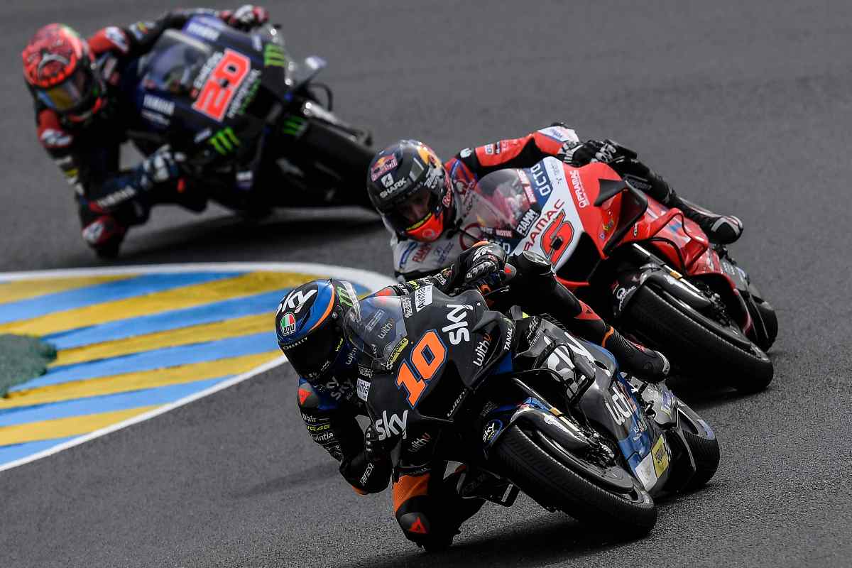 Luca Marini sulla Ducati nelle qualifiche del Gran Premio di Francia di MotoGP 2021 a Le Mans