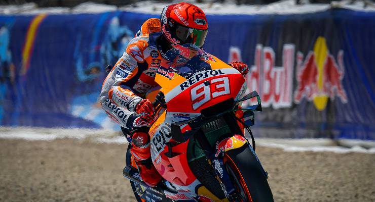 Marc Marquez in pista sulla Honda a Jerez de la Frontera