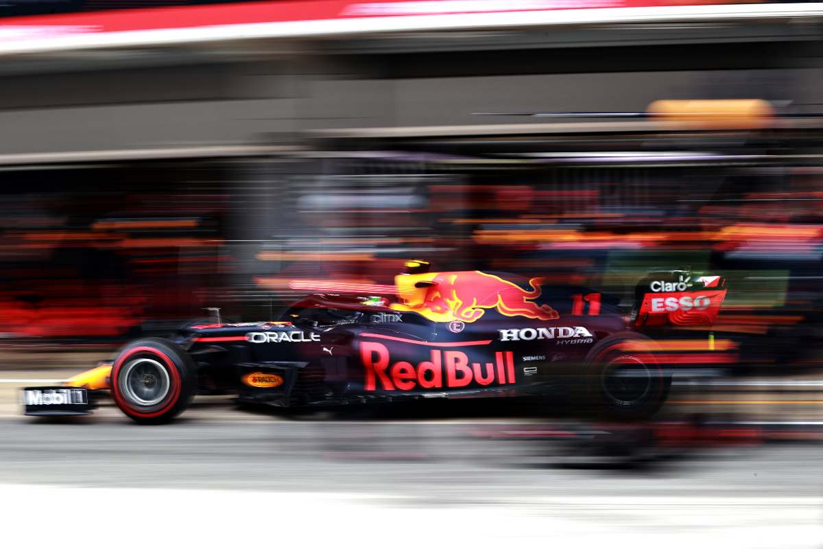 La Red Bull ai box del Gran Premio di Spagna di F1 2021 a Barcellona
