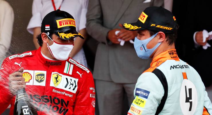 Carlos Sainz e Lando Norris sul podio del Gran Premio di Montecarlo di F1 2021 a Monaco