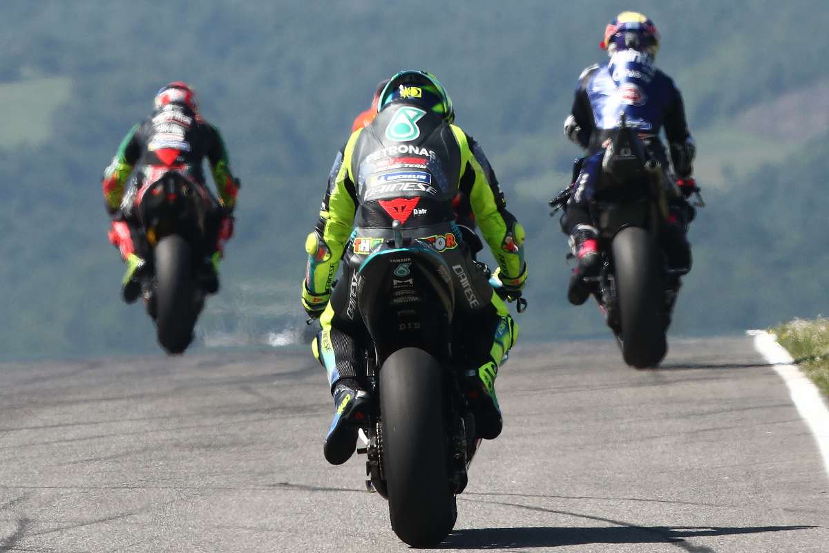 Valentino Rossi in pista sulla Yamaha nelle prove libere del Gran Premio d'Italia di MotoGP 2021 al Mugello