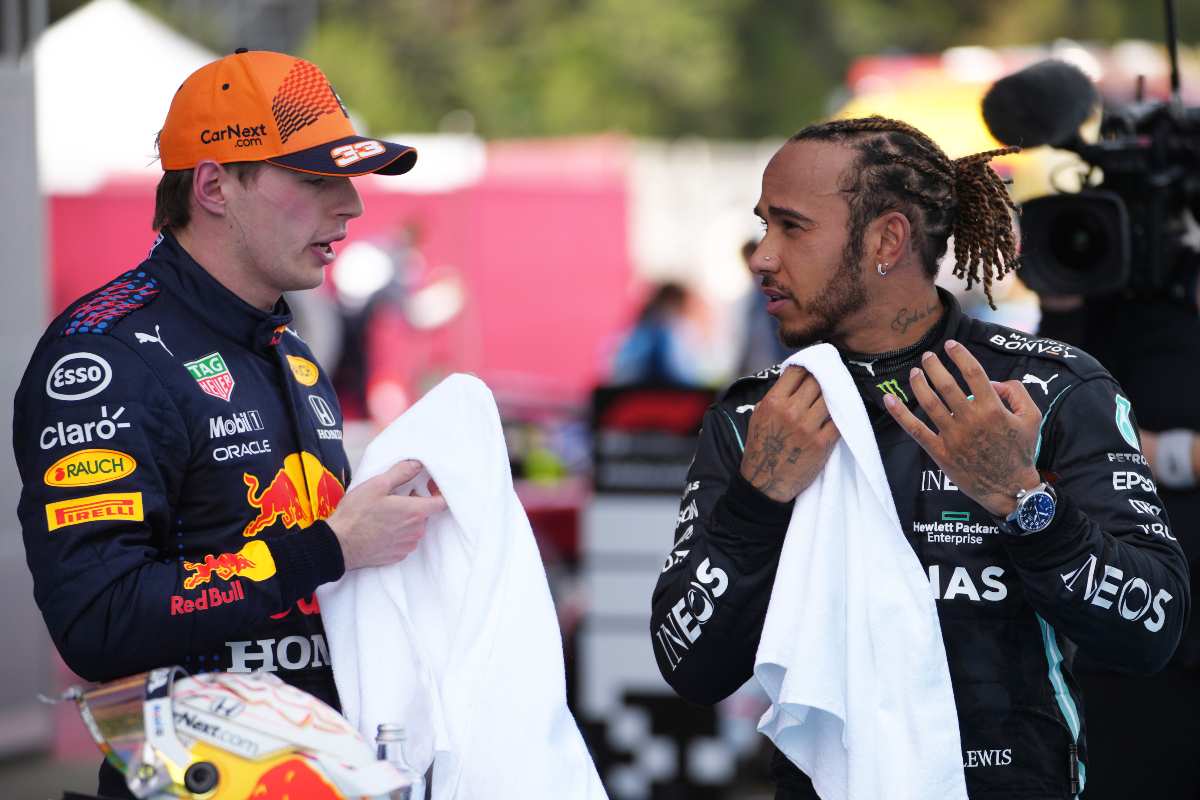 Max Verstappen e Lewis Hamilton