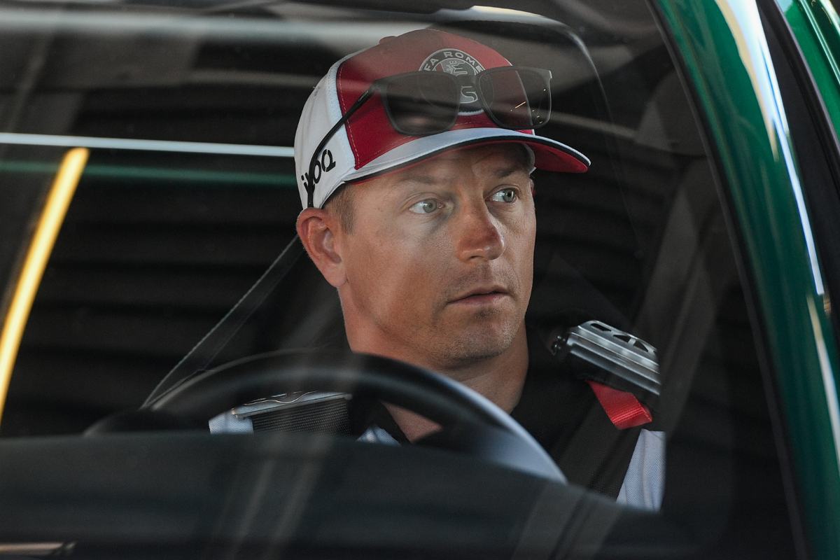 Kimi Raikkonen sulla Giulia Gta (Foto Marco Alpozzi/LaPresse/Alfa Romeo)