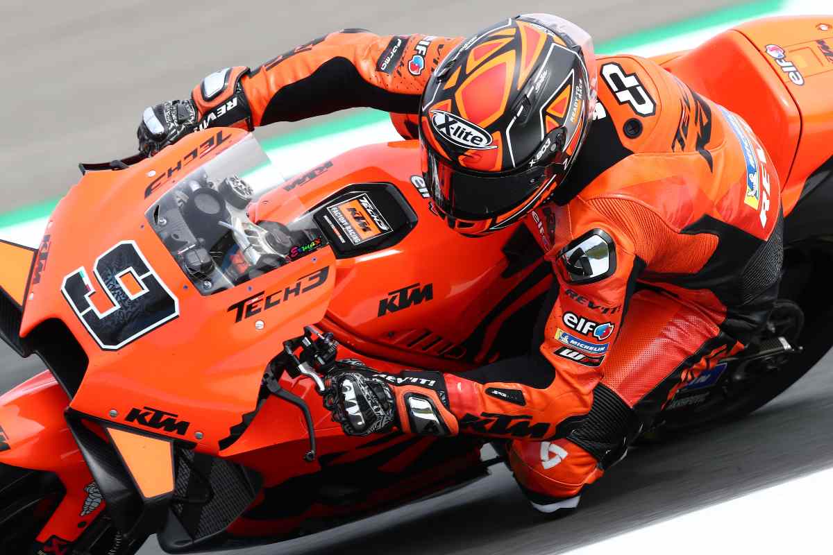 Danilo Petrucci sulla Ktm nelle prove libere del Gran Premio d'Olanda di MotoGP 2021 ad Assen