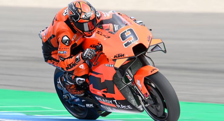 Danilo Petrucci sulla Ktm nelle prove libere del Gran Premio d'Olanda di MotoGP 2021 ad Assen