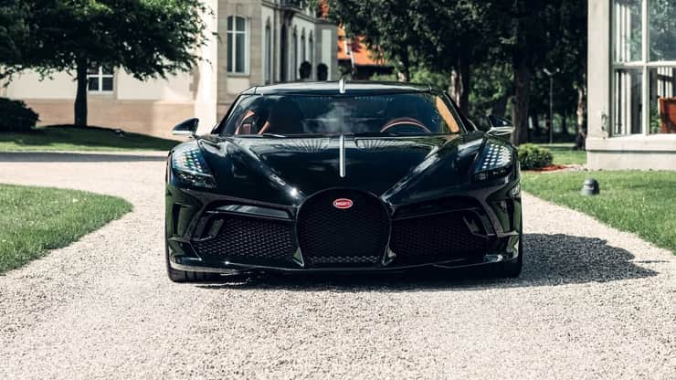 bugatti la voiture noire