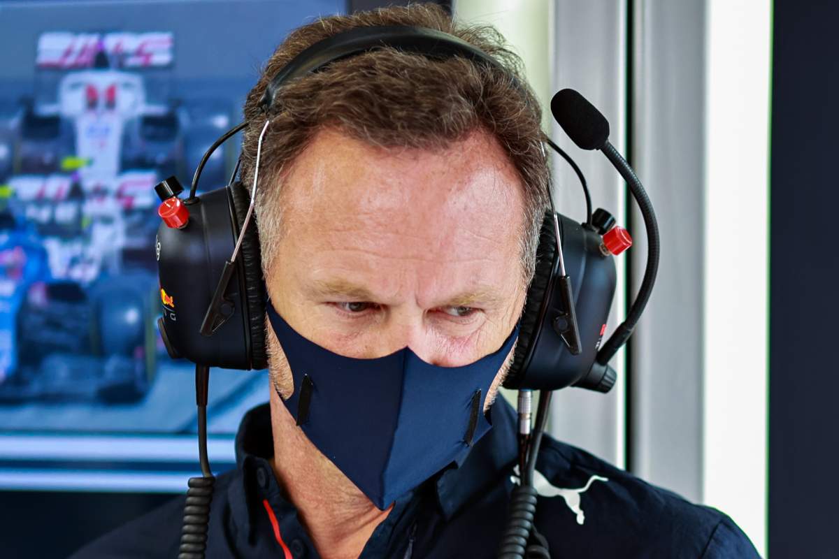 Il team principal Christian Horner ai box del Gran Premio della Stiria di F1 2021 al Red Bull Ring