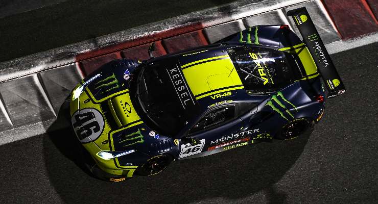 Valentino Rossi sulla 488 Gte del team Kessel