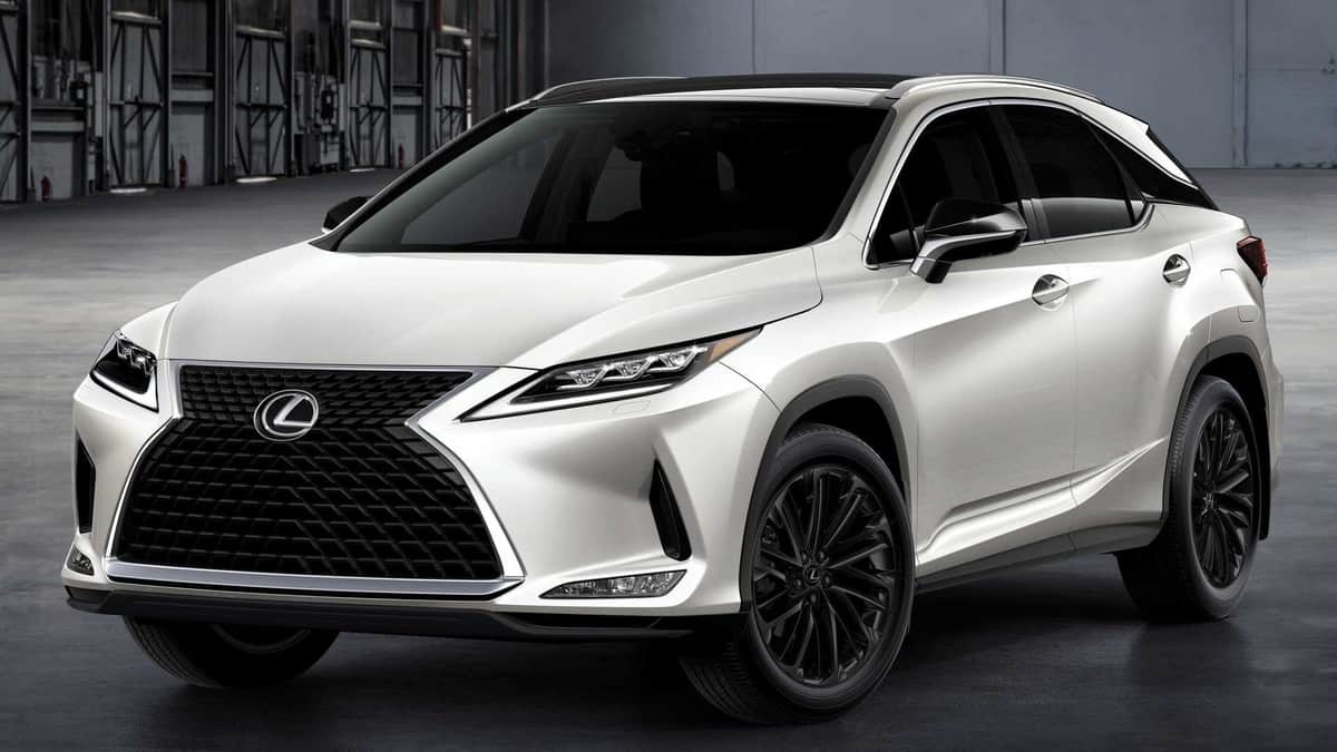 lexus black line