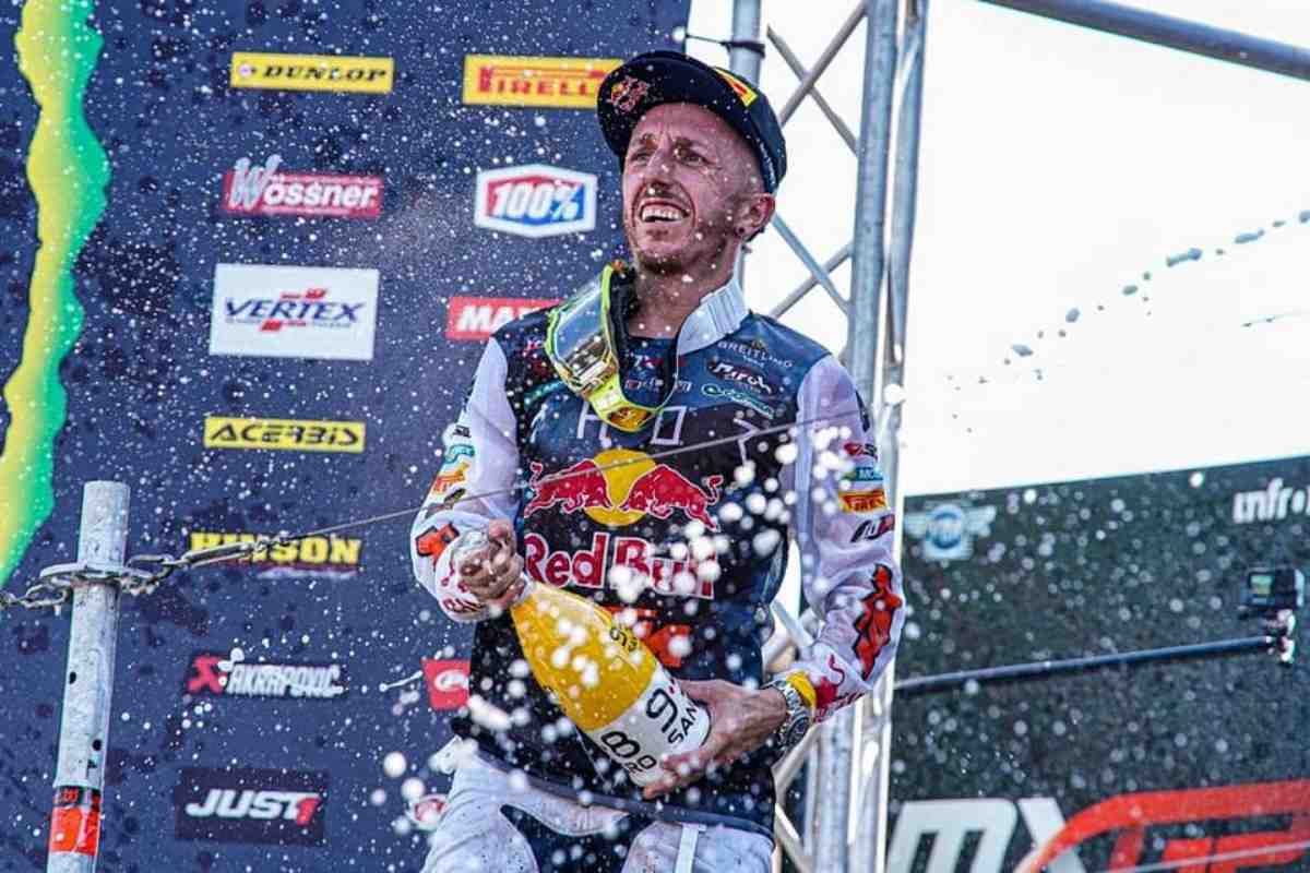 Tony Cairoli (Facebook)