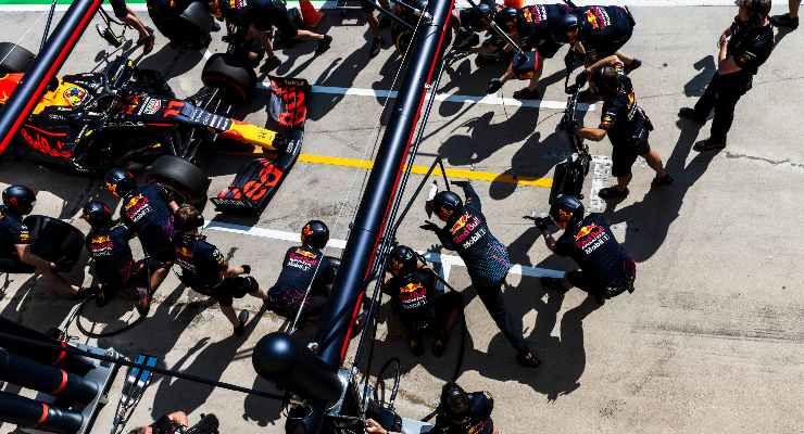 Il pit stop della Red Bull