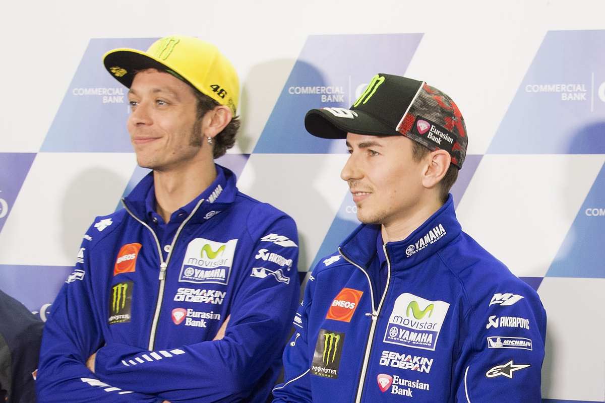 Valentino Rossi e Jorge Lorenzo ai tempi in cui erano compagni di squadra alla Yamaha