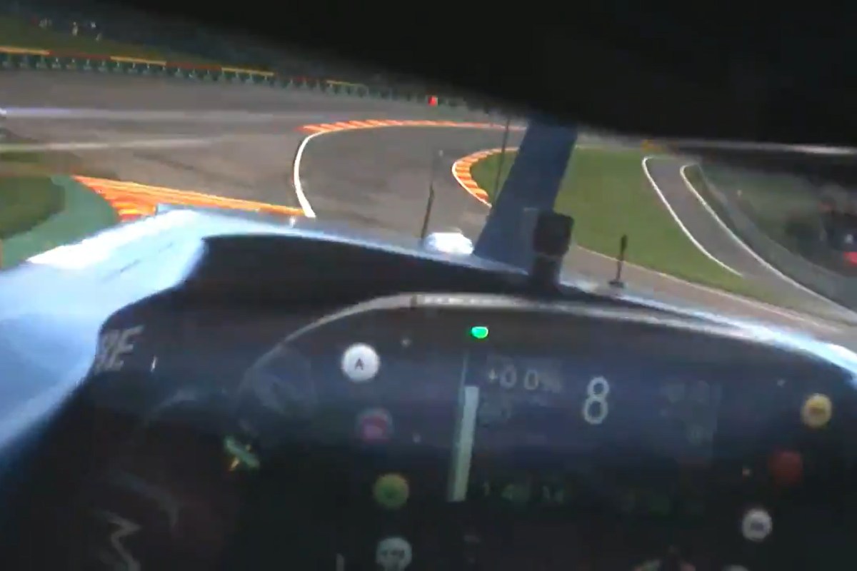 Le immagini dal casco di Fernando Alonso durante le prove libere del Gran Premio del Belgio a Spa-Francorchamps