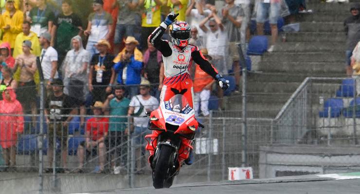 Jorge Martin sulla Ducati Pramac in pista